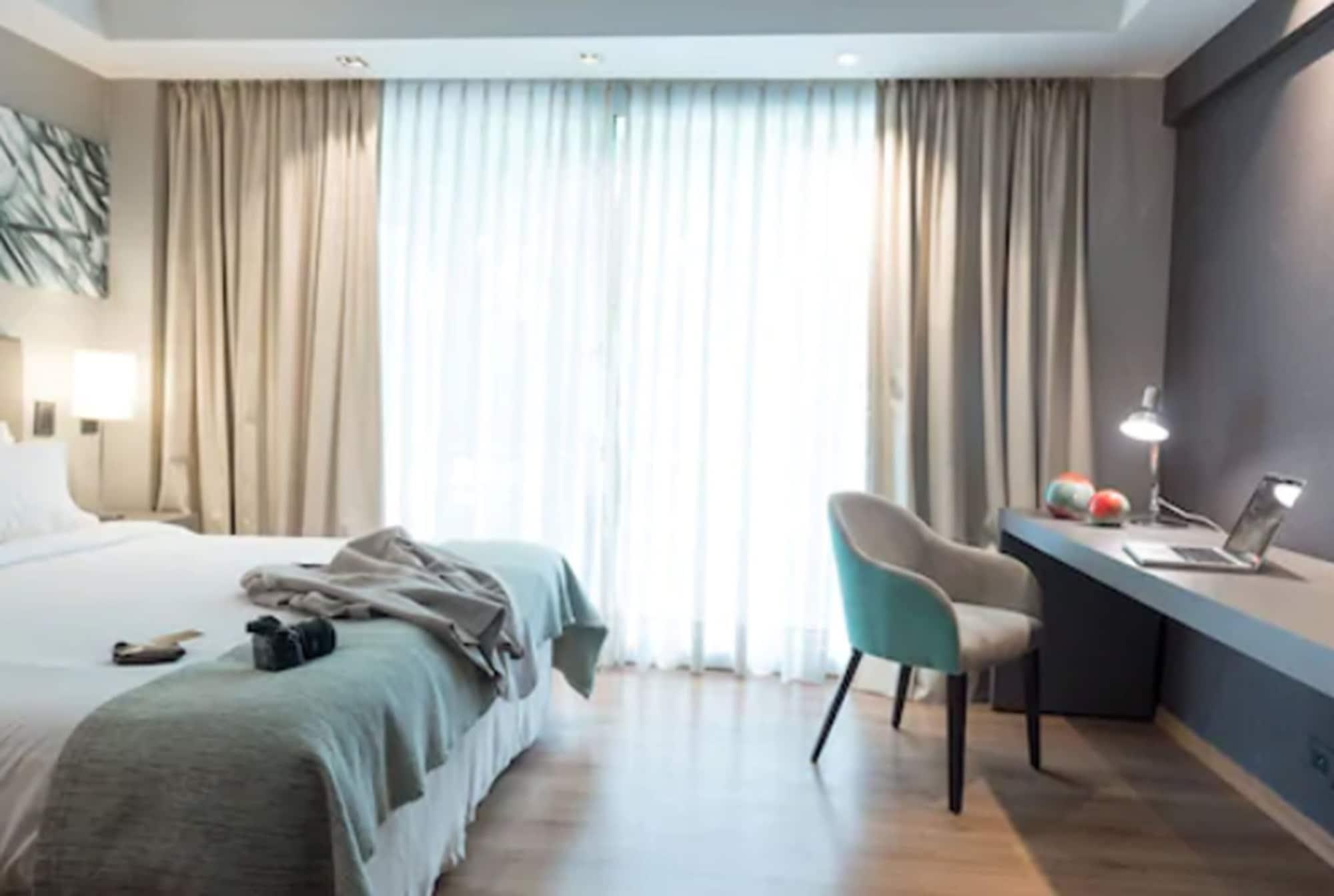 Hotel Portal Plaza 4*